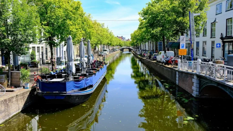 Holland eller Nederländerna?