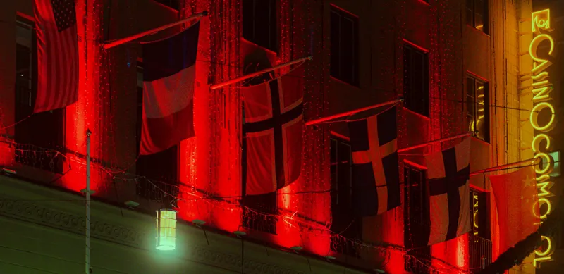 Från fysiska till digitala casinon i Sverige